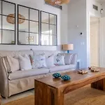 Apartament Con Piscina. Naranjos De