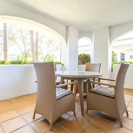 Con Piscina. Naranjos De Appartamento *